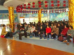 小學部紀嵐老師應邀為幼兒園大班家長進行幼小銜接講座