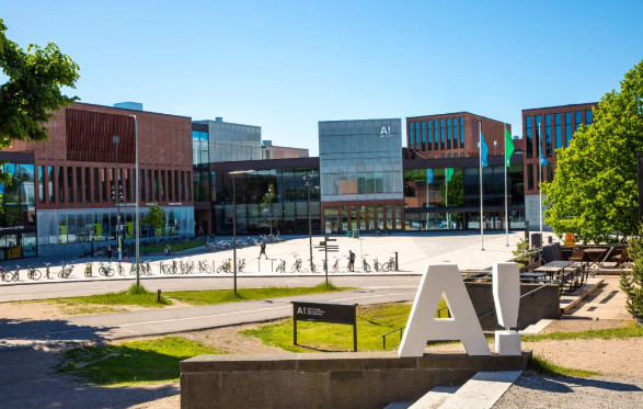 052912-1057.jpg 2025-05-29_103559.jpg