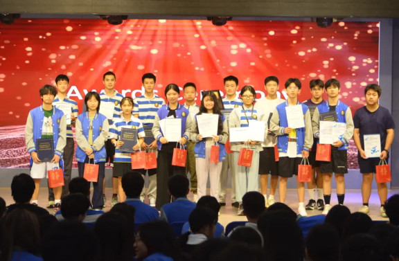 融合部丨煥新啟程，榮耀加冕——融合部·中學(xué)新學(xué)期點亮夢想雙響炮