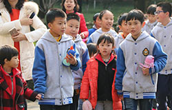  IB-PYP小學部 大手牽小手——迎接可愛的“小精靈” 